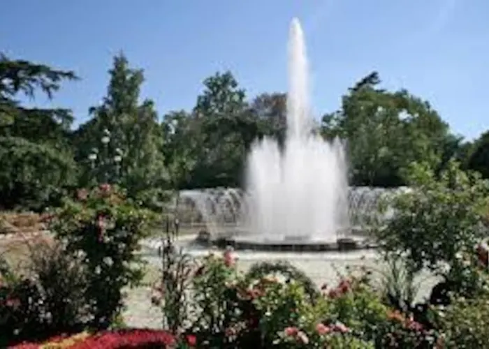 Grand T2 Climatise Proche Place Dupuy Apartment *